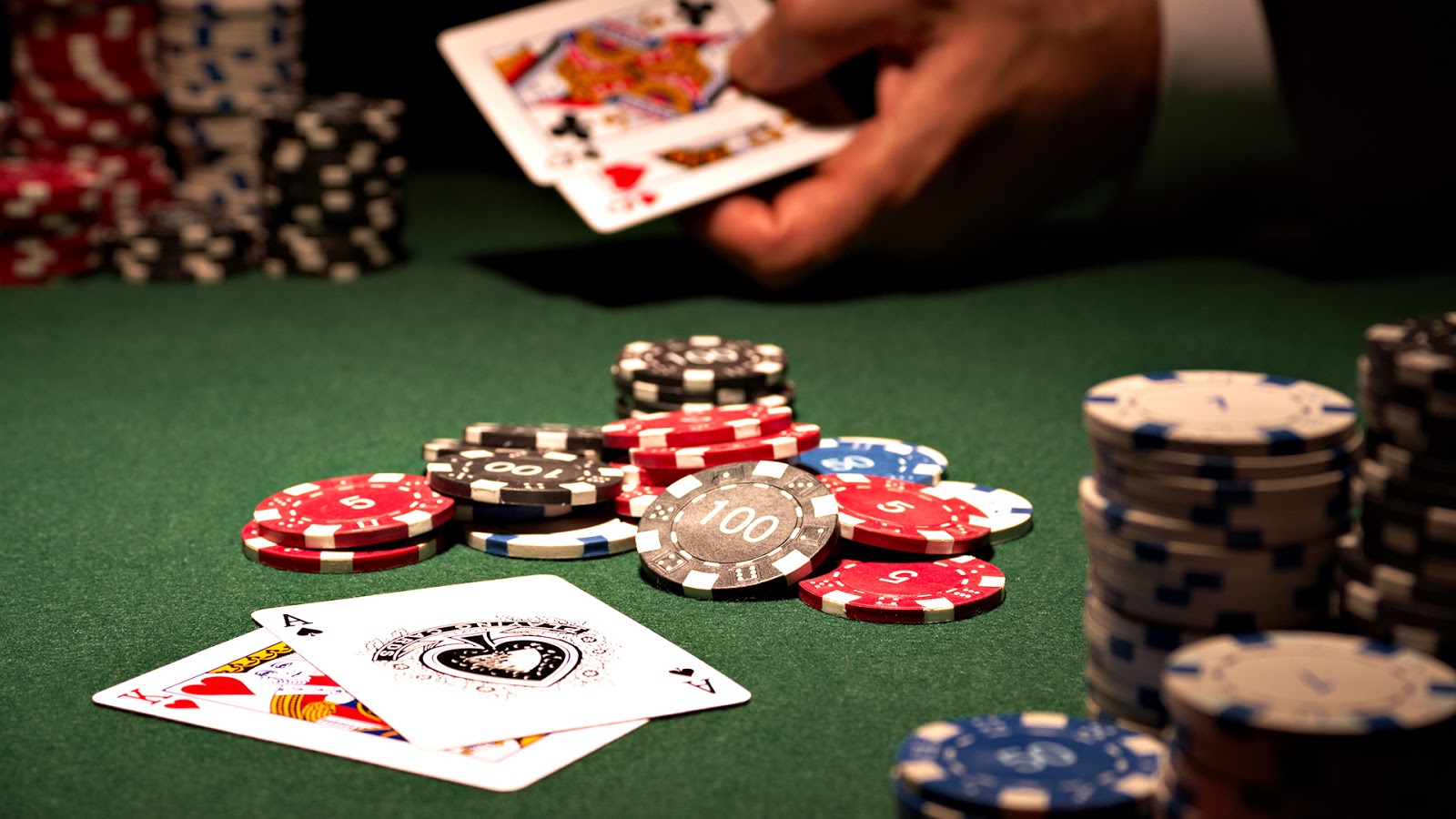 A short summary Of Online Poker History
