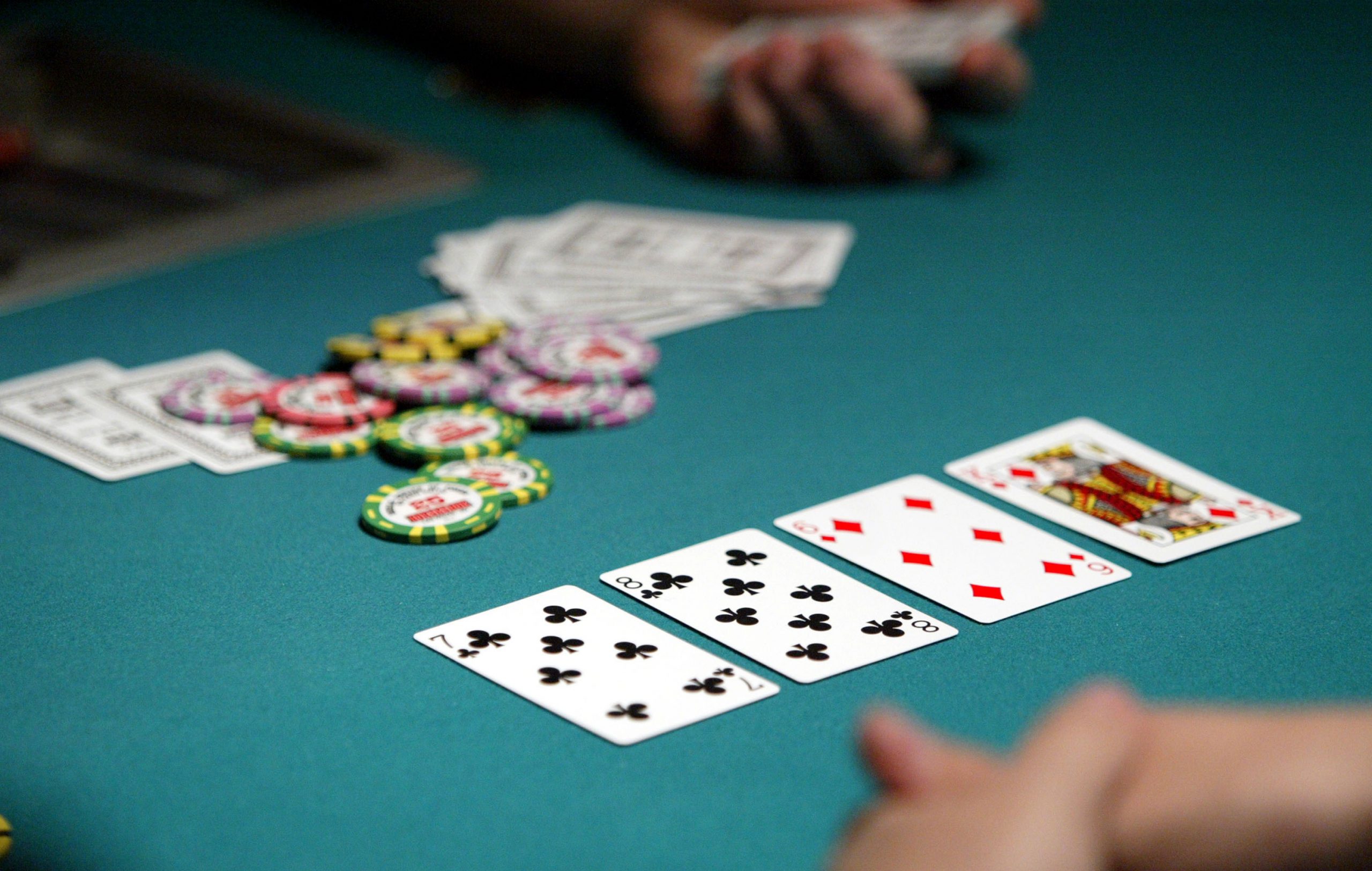 Is registration compulsory for the players on casinos?