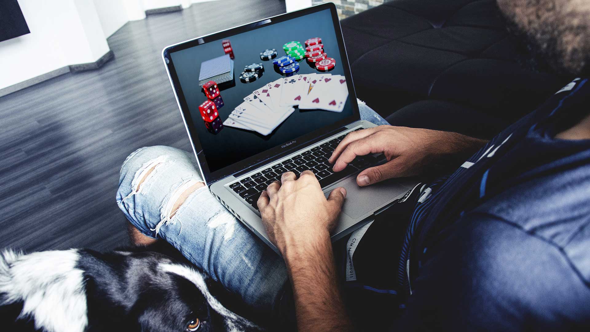 Effective Ways to Get in Online Football Gambling